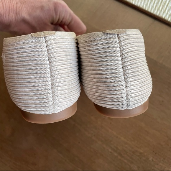 Vivaia Square Toe V-Cut Cream Ballet Flats Margo Office Workwear Neutral Capsule - Picture 8 of 12